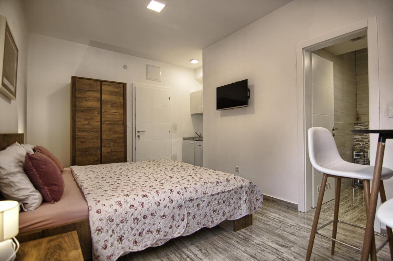 Rooms Dragica Pakostane Ngoại thất bức ảnh